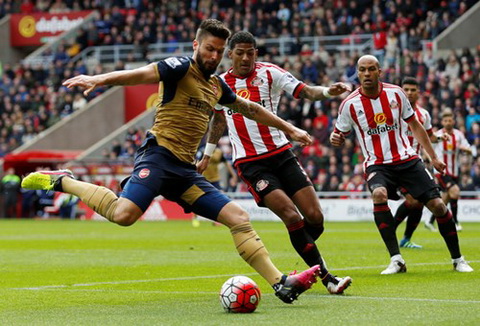 Chân gỗ Giroud tệ nhất từ khi cập bến Arsenal