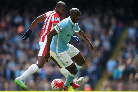 Man City 4-0 Stoke: Nốt trầm Yaya Toure