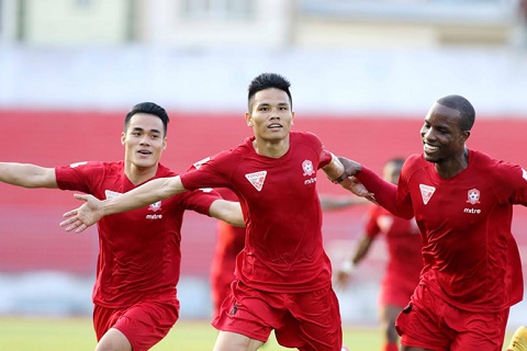 CLB Hai Phong Co mot Leicester giua long V-League hinh anh