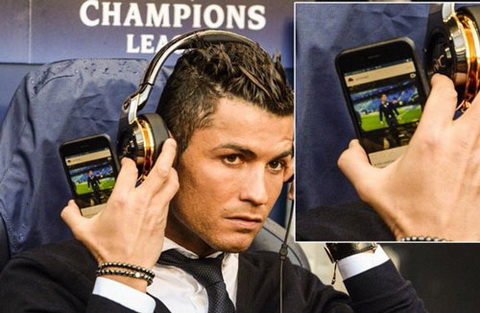 Ronaldo khong ra san vi khong phai  chung ket Champions League hinh anh