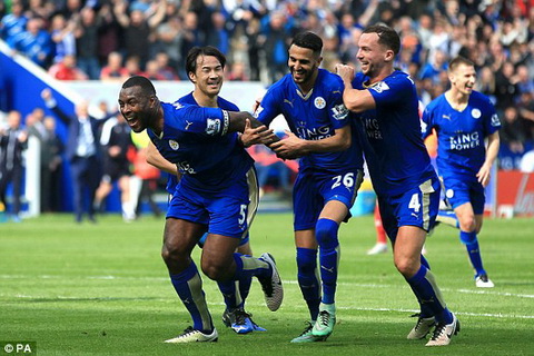 Leicester vo dich Premier League 201516 hinh anh