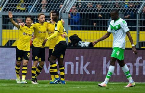 Video clip ban thang Dortmund 5-1 Wolfsburg (Vong 32 Bundesliga 201516) hinh anh