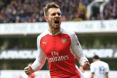 Sao Arsenal công khai hâm mộ Barcelona