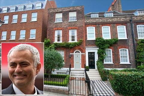 Jose Mourinho ráo riết tìm mua nhà để chuẩn bị cuộc sống mới ở M.U?