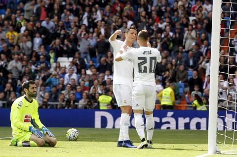 Real Madrid da co mot tran dau hoan hao truoc Eibar