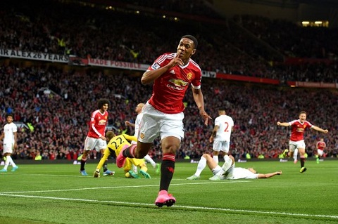 Martial sắp trở thành tân binh mắn bàn nhất trong lịch sử M.U