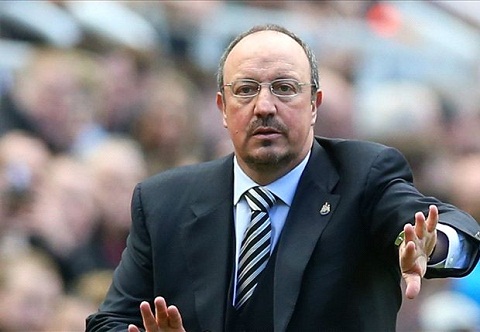 Fan Chelsea che gieu Benitez khi biet tin Newcastle xuong hang hinh anh