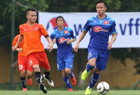 “Làn gió mát” U19 và sự gượng ép Tiki-Taka của ĐT Việt Nam