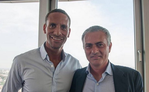 Mourinho tính mời Ferdinand làm trợ lý ở M.U
