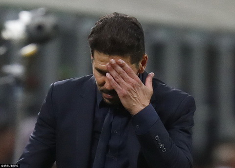 Đã đến lúc Simeone cân nhắc rời Atletico