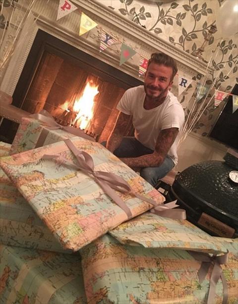 David Beckham don sinh nhat 41 ngap tran hanh phuc hinh anh