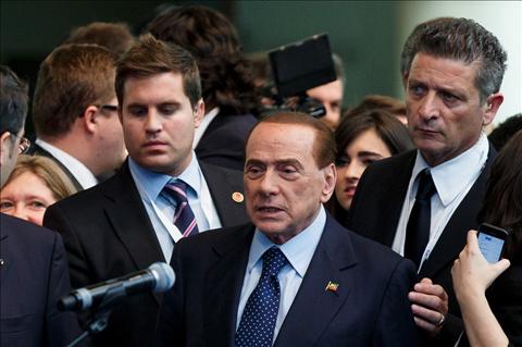 chu tich Milan Berlusconi