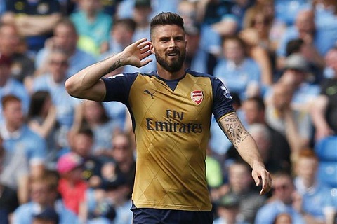 Vừa giải hạn, Giroud tự tin cho Tottenham ôm hận