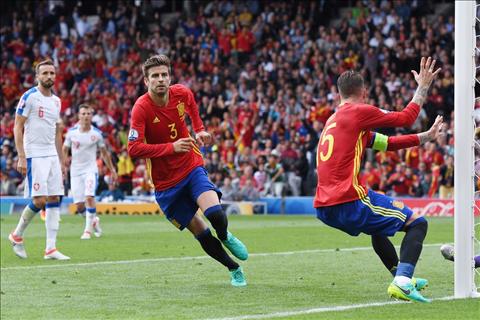 Người hùng Pique nói gì sau khi mang về chiến thắng cho TBN?