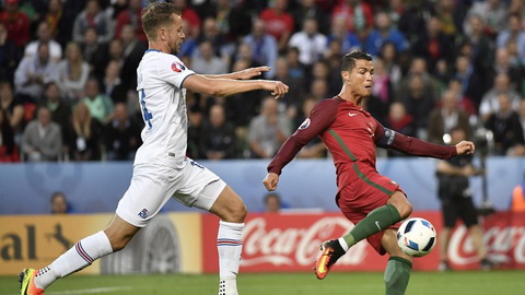 Hau ve Iceland che Ronaldo kem hon Messi hinh anh 2