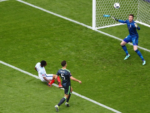 ĐT Anh: Đã đến lúc loại bỏ Raheem Sterling