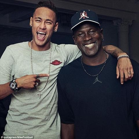 Neymar ket hop voi Michael Jordan san xuat giay dau Nike Jordan hinh anh 2