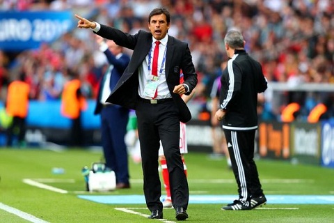 HLV Coleman ca ngợi trò cưng Gareth Bale hết lời
