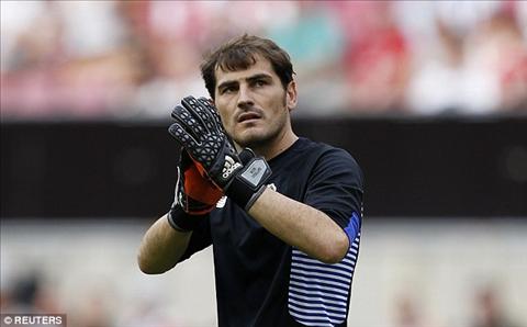 Casillas da co mot mua giai khong may thanh cong tai Porto