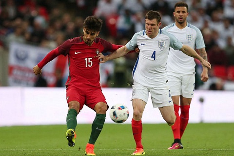 Ra giá khủng cho Andre Gomes, Chelsea vẫn bị từ chối phũ phàng