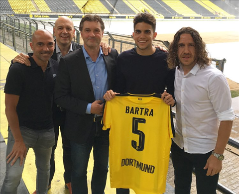 Dortmund se khong phai ban lai Bartra cho Barcelona sau nay