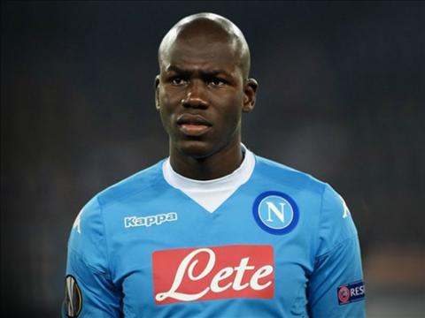 Chelsea quyet tam co trung ve Koulibaly hinh anh