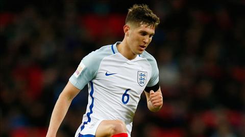 Everton nhắn Man City: Dưới 50 triệu bảng thì đừng mơ John Stones