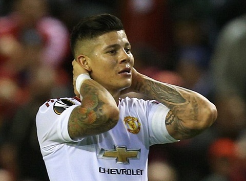 M.U chuẩn bị chia tay hậu vệ ngôi sao