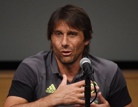 HLV Conte cảnh báo Chelsea về mối hiểm họa từ Mourinho