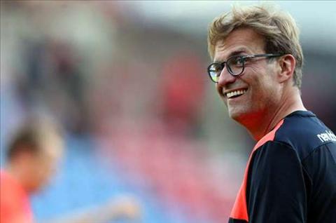 Klopp “đá xoáy” M.U về việc chi tiền tấn mua Pogba