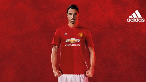 SỐC: M.U thu về ... 76 triệu bảng chỉ sau 1 tuần bán áo đấu của Ibrahimovic