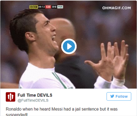 Fan Ronaldo tung anh che nhao Messi ngoi tu 21 thang hinh anh 6
