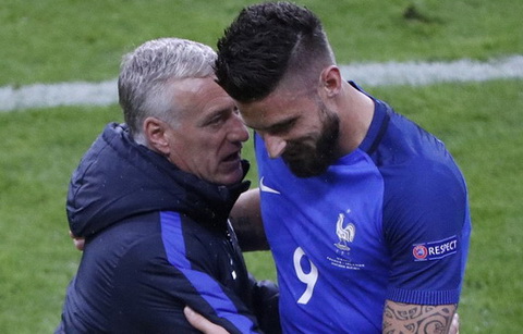 Bán kết Đức vs Pháp: Thành bại nằm ở chân gỗ Giroud