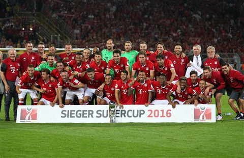 Dortmund 0-2 Bayern Munich Hum xam doat Sieu cup Duc 2016 hinh anh