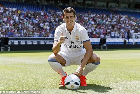 Morata: Nhiều đội bóng lớn gọi điện cho tôi mỗi ngày