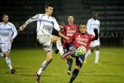 Nhan dinh Auxerre vs Clermont 01h00 ngay 208 (Hang 2 Phap 201617) hinh anh