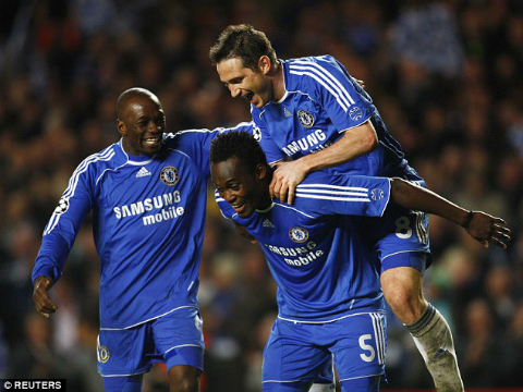 Michael Essien - Vien ngoc den quy gia cua The Blues3