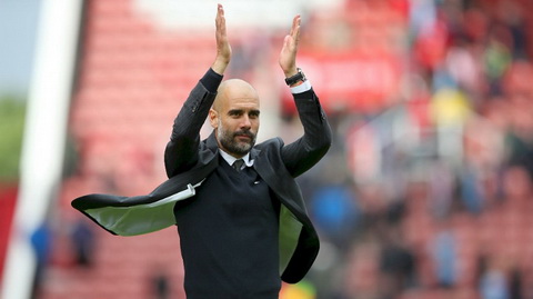 Pep Guardiola khong hai long du Man City thang dam