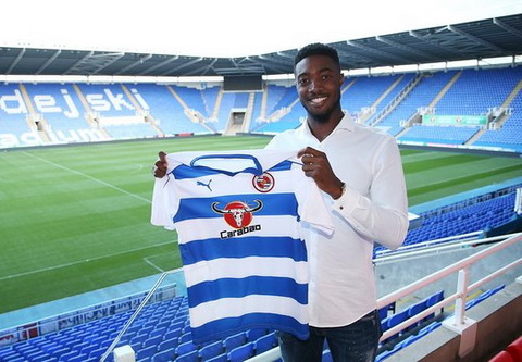 Tyler Blackett da chinh thuc roi M.U de den Reading