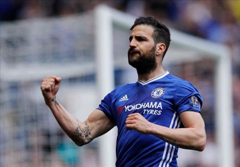 Fabregas xuống giá, bị cả AC Milan chê bai