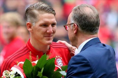 Khong co chuyen Schweinsteiger roi MU tro lai Bayern hinh anh 2