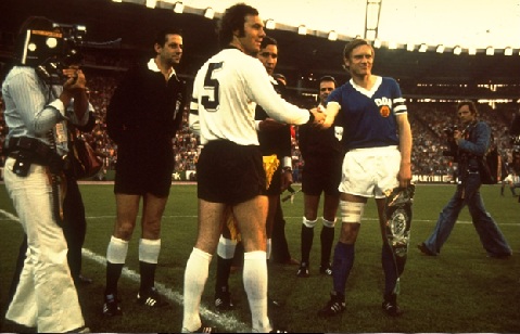 Franz Beckenbauer va hanh trinh xung vuong tai World Cup 1974 hinh anh 3