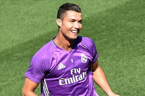 Ronaldo Real se vo dich Champions League mua nay hinh anh 2