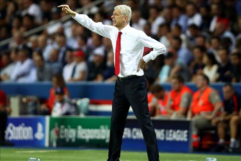 PSG 1-1 Arsenal Wenger da sai va sua sai nhu the… hinh anh