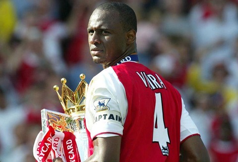 Patrick Vieira Doi truong Arsenal, huyen thoai o Highbury hinh anh