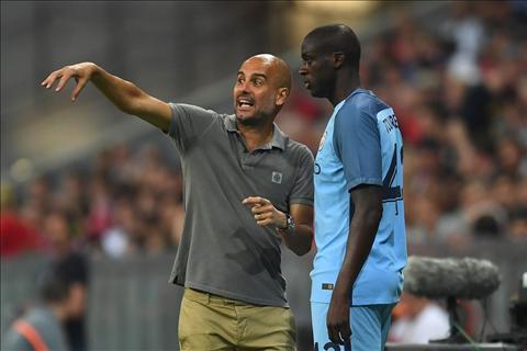 Người đại diện Toure yêu cầu Guardiola xin lỗi vì tội sỉ nhục
