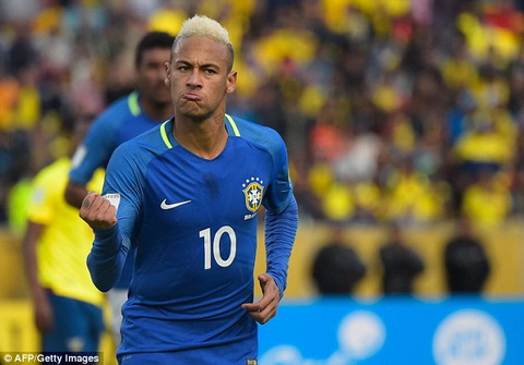 Gia danh ngoi sao Neymar lua fan nu gui anh nong roi tong tien hinh anh