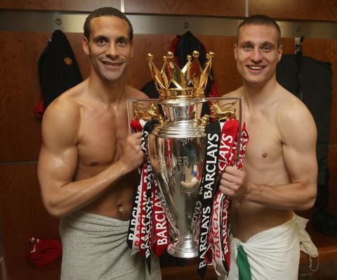 David Moyes từng khuyên huyền thoại M.U học ... Phil Jagielka