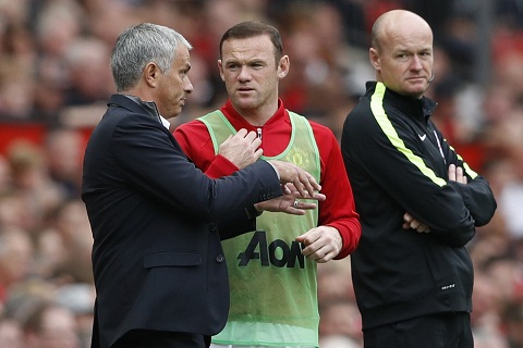 Du am MU 4-1 Leicester Hai thai cuc cua Mourinho va Rooney hinh anh