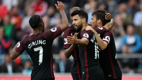 Man City san bằng và tiệm cận một loạt kỷ lục